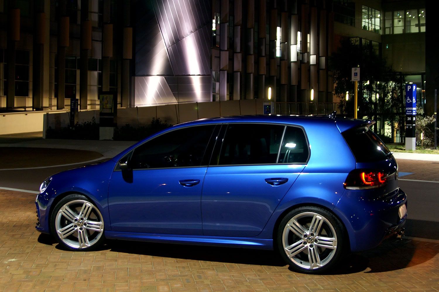 Golf R Us