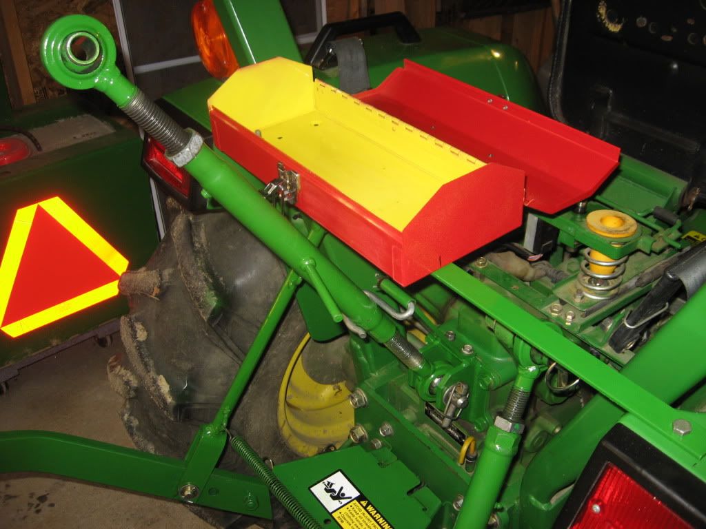 TractorandToolbox111710012.jpg