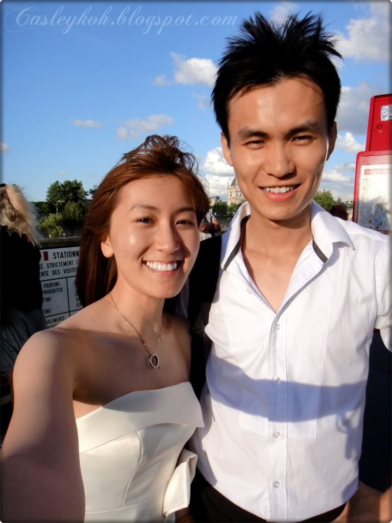 Valentine at dinner cruise Paris