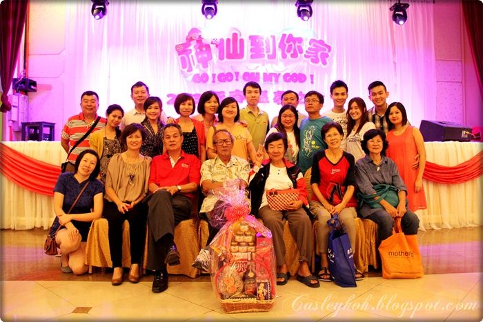 Family Tan 《神仙到你家》 Loon Sing Restaurant, Nilai 隆盛佛跳墙酒家
